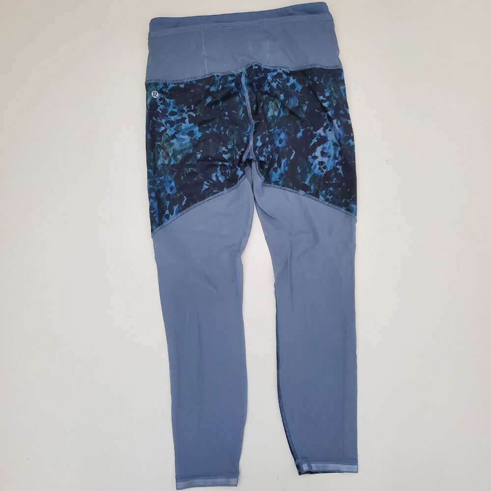 Running in the City mesh insert floral leggings - Picture 2 of 3